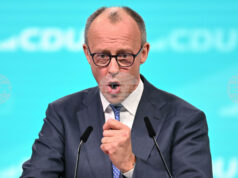 ХДС и ГСДП са в оспорвана надпревара месец преди избори в западна германска провинция ХДС и ГСДП са в оспорвана надпревара месец преди избори в западна германска провинция