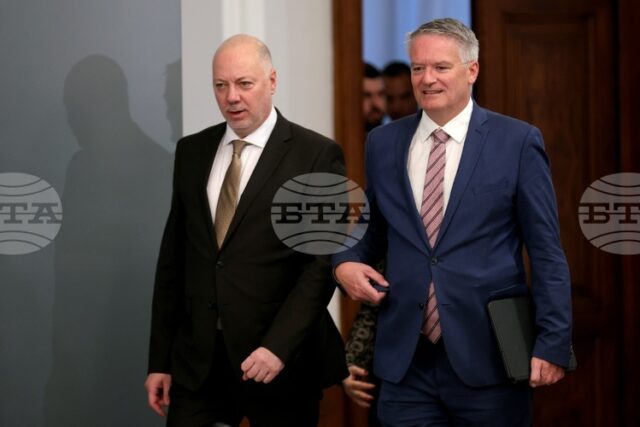 Членството в ОИСР е следващата голяма икономическа и политическа задача пред нашето общество, заяви премиерът в оставка Росен Желязков