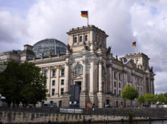 Шест държави от ЕС настояват за по-бърза интеграция на капиталовите пазари Шест държави от ЕС настояват за по-бърза интеграция на капиталовите пазари