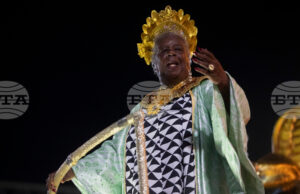 Школи по самба отдадоха почит към чернокожи бразилски писателки на парадите си на карнавала в Рио де Жанейро