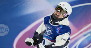 Японецът Юто Тоцука спечели олимпийската титла по сноуборд в дисциплината халфпайп, австралийската легенда Скоти Джеймс отново със сребро