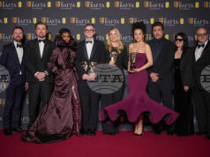 „Битка след битка“ на режисьора Пол Томас Андерсън спечели наградата БАФТА за най-добър филм