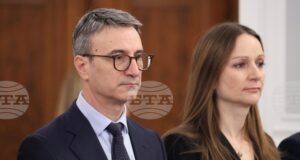 „Булгаргаз“ се намира във фактически фалит, обяви служебният министър на енергетиката