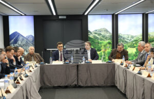 Как отново да станем девет милиона в България, обсъдиха експерти на дискусия, организирана от „Продължаваме промяната“