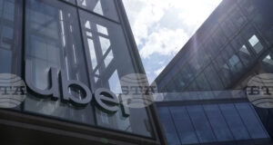 „Юбър“ разширява бизнеса си с доставки на храни в нови европейски страни