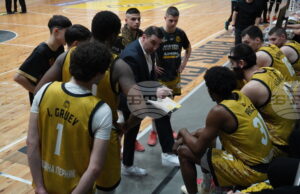 „Надявам се, че тази победа няма да ни отнеме трима от играчите“, коментира наставникът на Миньор 2015 Ивица Вукотич след мача с Локомотив Пловдив