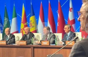 40% от потреблението на газ в България се осигуряват от Азербайджан, заяви министър Трайков в Баку Близо 40 на сто от потреблението на газ в България се осигуряват от Азербайджан, заяви министър Трайков в Баку