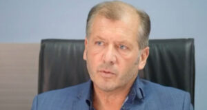 Адв. Михаил Екимджиев