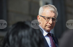 Ако няма удължителен закон за бюджета, България остава без яснота как ще се изплащат заплати и пенсии, каза Николай Денков от ПП-ДБ