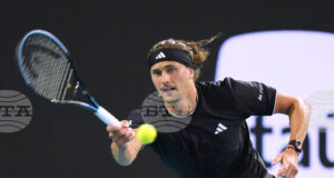 Александър Зверев се класира за полуфиналите на тенис турнира от сериите Мастърс в Маями