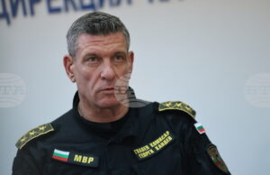 Арестуван е кметът на село Овчарово, който е раздавал суми на жители, за да гласуват за определена партия, съобщи Георги Кандев