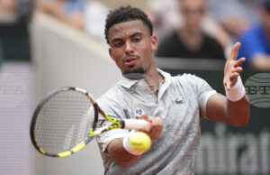 Артюр Фис и Александър Зверев ще се срещнат в четвъртфиналите на турнира в Индиън Уелс