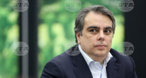 Асен Василев