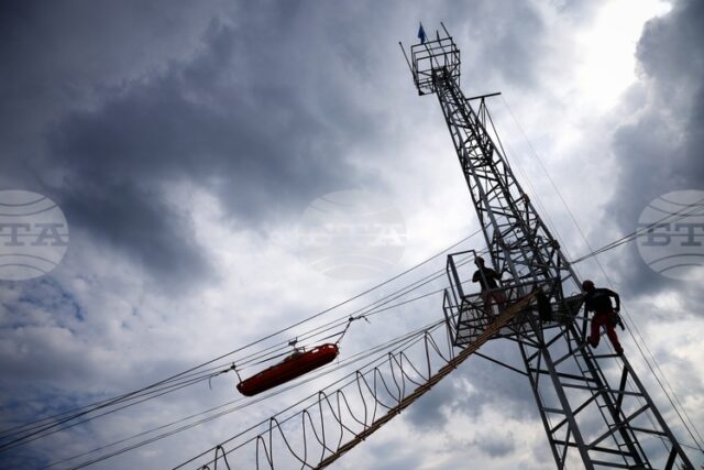 Бизнесът ще плаща утре с над 9 процента по-евтин ток в сравнение с днес, сочат данните на БНЕБ