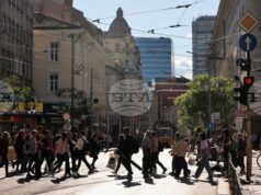 Близо 2 млрд. лева прехвърлиха от един пенсионен фонд в друг осигурените лица през 2025 година, сочат данните на КФН