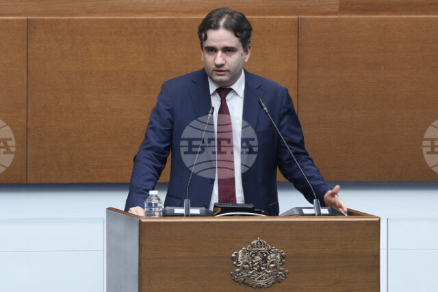 Божидар Божанов