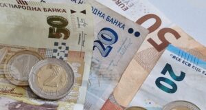 България е втора в ЕС по ръст на почасовите възнаграждения през четвъртото тримесечие на 2025 г.