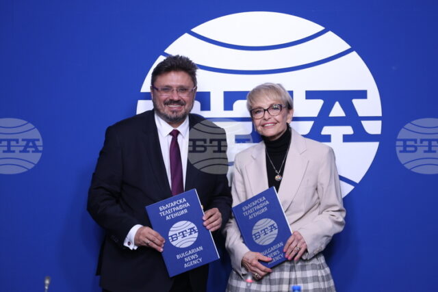 Българската телеграфна агенция и певицата Камелия Тодорова подписаха договор за партньорство