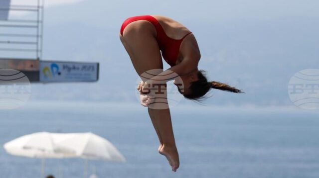 Българските състезатели по скокове във вода спечелиха шест златни и Българските състезатели по скокове във вода спечелиха шест златни и един сребърен медал от шампионата на Австрия