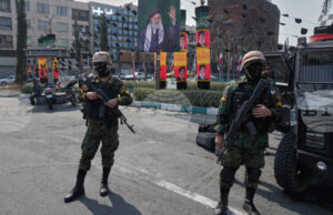 В Иран са задържани 20 души по подозрение в сътрудничество с израелското разузнаване В Иран са задържани 20 души по подозрение в сътрудничество с израелското разузнаване