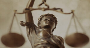 темида,, съд