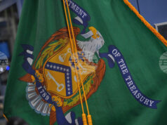 Вашингтон разреши временно покупко-продажбата на ирански петрол, вече натоварен на танкери