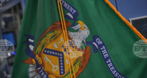 Вашингтон разреши временно покупко-продажбата на ирански петрол, вече натоварен на танкери