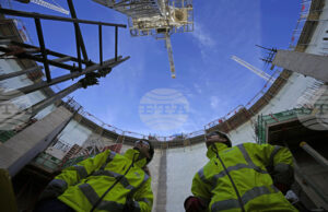 Великобритания опростява нормативната база за ядрено регулиране, за да ускори енергийните си проекти