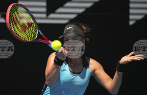 Виктория Томова постигна трета поредна победа на турнира по тенис в Чарлстън