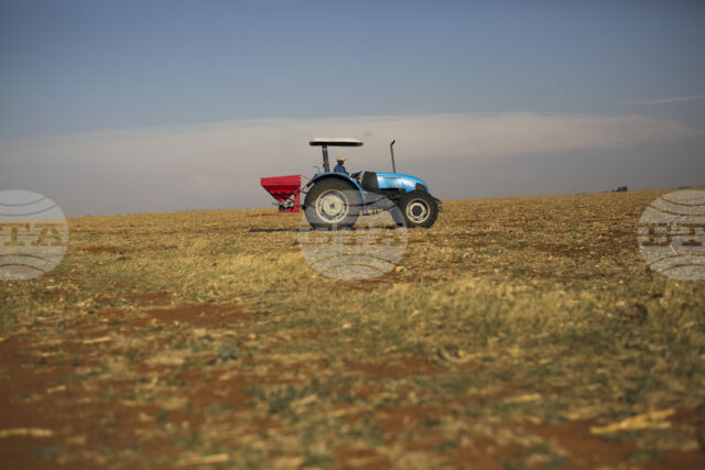 Войната в Иран предизвиква световен недостиг на торове и опасност от поскъпване на храните