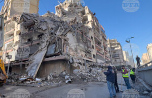 Унищожена сграда в предградие на ливанската столица Бейрут след израелски удар.