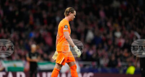 Временният мениджър на Тотнъм Игор Тудор защити решенията си да пусне Кински като титуляр и след това да го извади от игра само след 17 минути