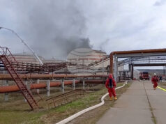 Генералният щаб на Украйна съобщи, че украинска ракета е поразила голяма руска петролна рафинерия в Ярославска област Ройтерс: Петролната рафинерия в руския град Кириши - една от най-големите в страната, е преустановила работа след украински удари с дронове