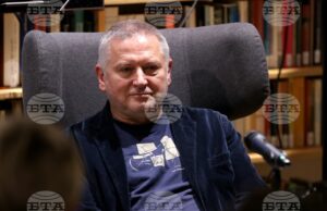 Георги Господинов се превърна в един от най-големите европейски автори в последните години, пише испанското издание „А Бе Се“ Георги Господинов е един от най-значимите европейски автори през последното десетилетие, според испанското издание „А Бе Се