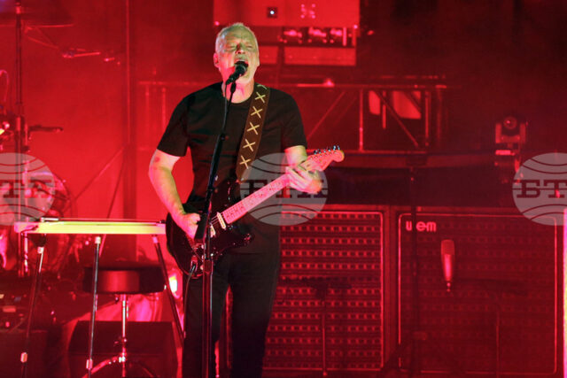 Гордея се с това, което създадохме, но за други хора то има съвсем различно значение, казва Дейвид Гилмор, който днес навършва 80 години