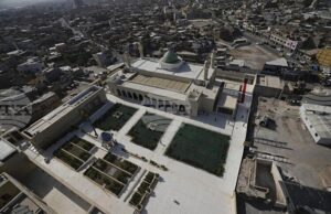 Двама иракски полицаи бяха убити при удар срещу щаба на "Силите за народна мобилизация" в Мосул, съобщиха местните власти