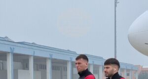 Ден преди гостуването на Лариса българският защитник Мартин Георгиев разкри любопитни подробности от съблекалнята на АЕК (Атина)