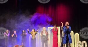 Домът на културата в Гоце Делчев бе домакин на концерта „60 нюанса обич“ на Константин Пашкулев и приятели