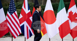 Държавният секретар на САЩ Марко Рубио не изключва възможността за пренасочване на оръжия към Близкия изток