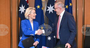 ЕС и Австралия договориха текста на търговско споразумение и обявиха ново партньорство в областта на отбраната