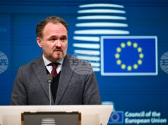 ЕС няма затруднения с енергийните доставки засега, но обстановката може да се влоши допълнително, каза еврокомисарят по енергетиката