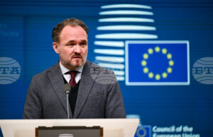 ЕС няма затруднения с енергийните доставки засега, но обстановката може да се влоши допълнително, каза еврокомисарят по енергетиката