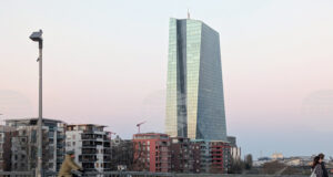 ОБНОВЕНА ЕЦБ запази лихвените проценти, но предупреди за инфлационни рискове заради войната в Близкия изток