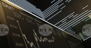 Европейските борсови индекси затвориха разнопосочно търговията след данните за по-малък от очакваното ръст на цените в САЩ