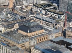 Европейските борси затвориха на преобладаващо положителна територия, след като Доналд Тръмп отложи с 5 дни обявени удари по енергийната инфраструктура на Иран