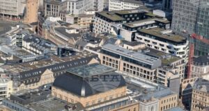 Европейските борси затвориха на преобладаващо положителна територия, след като Доналд Тръмп отложи с 5 дни обявени удари по енергийната инфраструктура на Иран