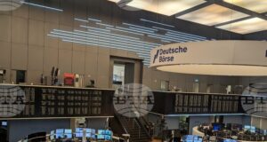 Европейските борси приключиха възходящо последната сесия на най-лошия месец от 2022 г. заради проточващата се война в Иран