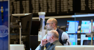 Европейските борсови индекси закриха възходящо днешната търговия, германската корпорация „Байер“отчете значителна загуба за 2025 г.