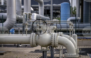 Европейските цени на газа скочиха с до 40 на сто заради прекъсване на доставките на втечнен природен газ