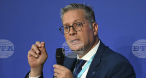 Египет въвежда нови мерки за спестяване на електричество на фона на скок на разходите за внос на газ